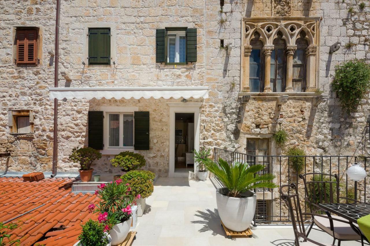 Hektorovic House Hotel ฮวาร์ ภายนอก รูปภาพ